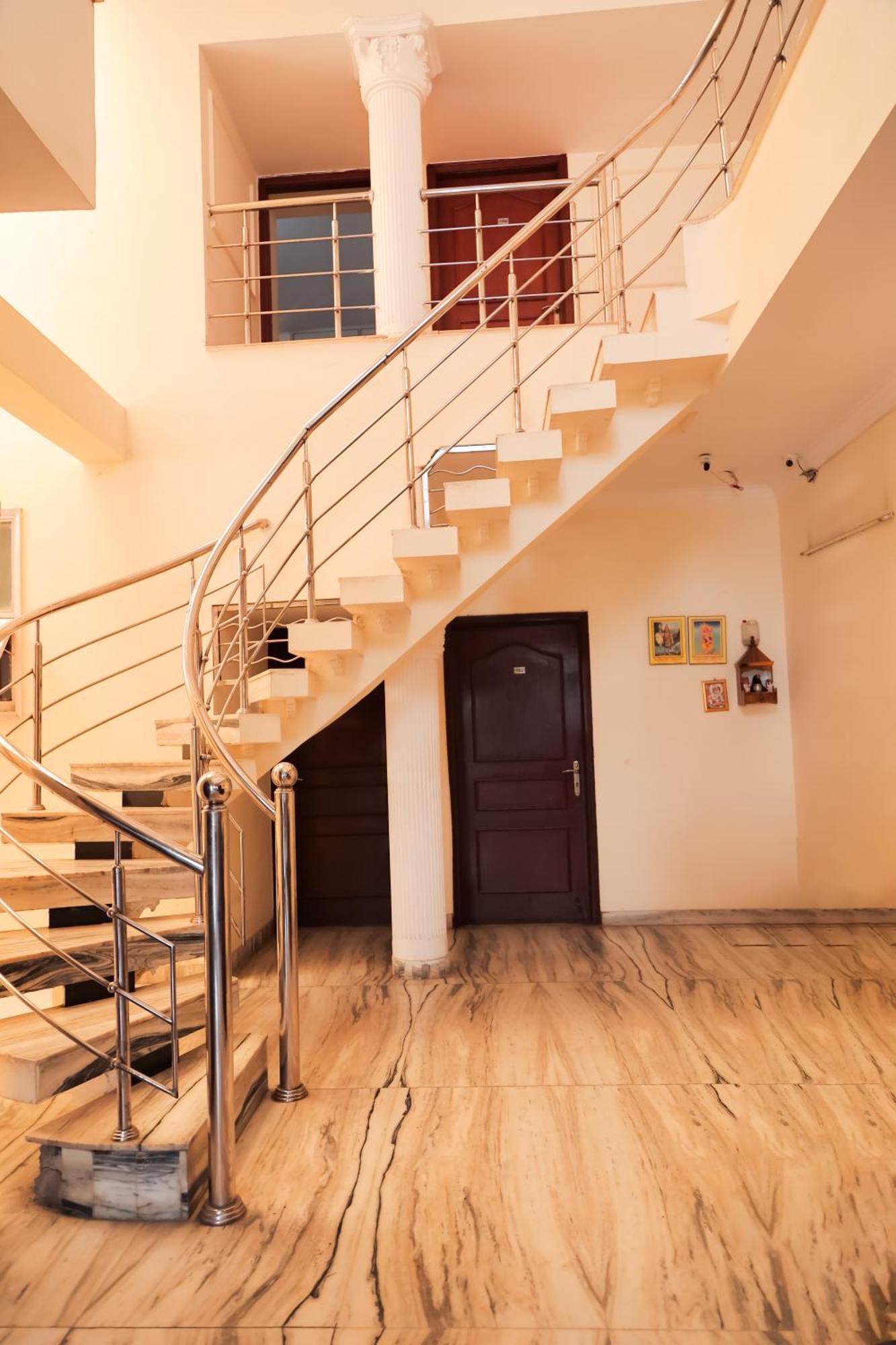 Hotel Green Villa - Near Anand Vihar Station 新德里 外观 照片