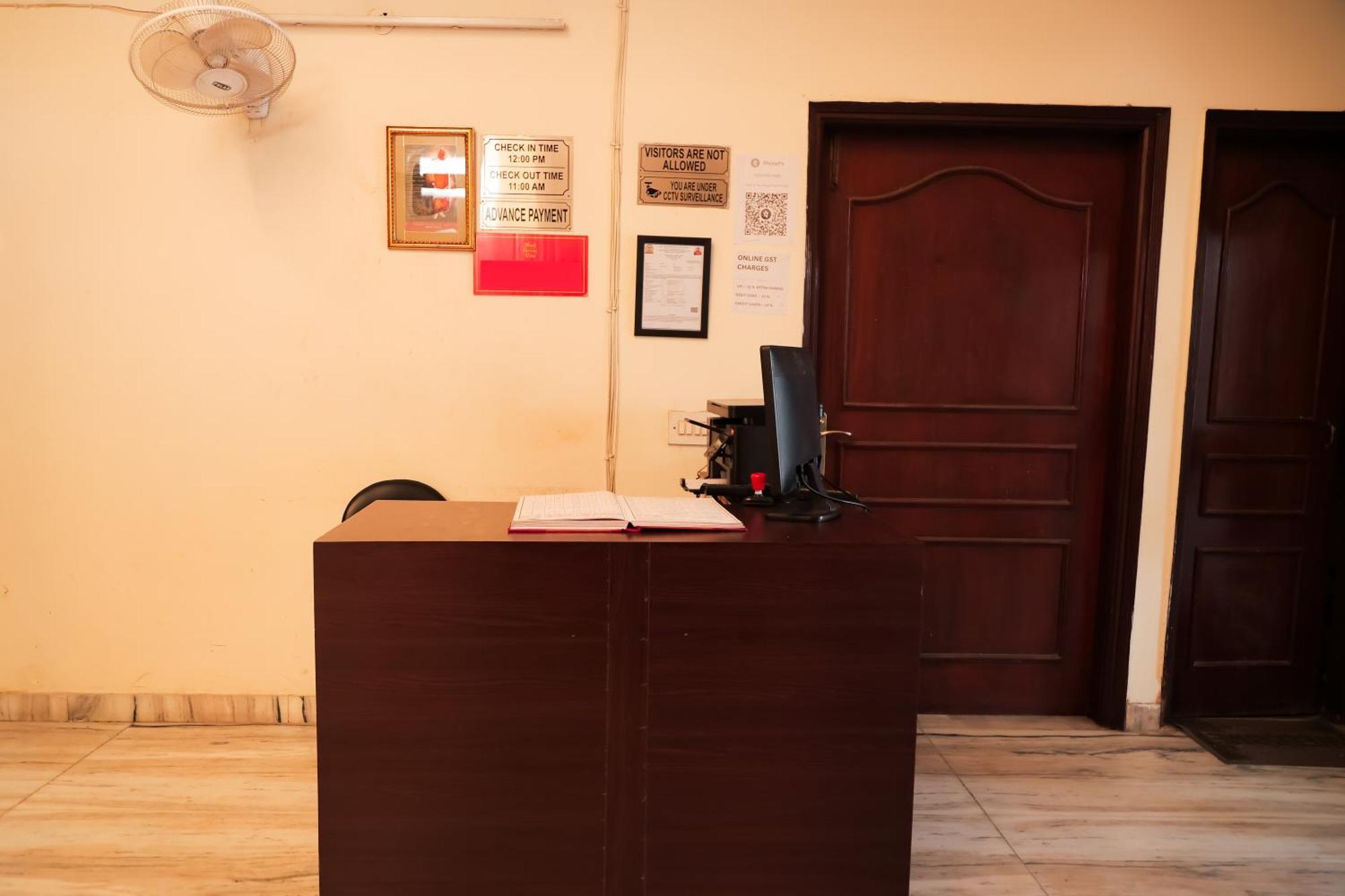 Hotel Green Villa - Near Anand Vihar Station 新德里 外观 照片